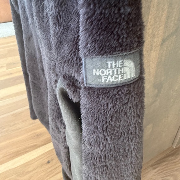 The North Face Woman's Fleece Full-Zip Jacket Size Medium - Picture 3 of 4